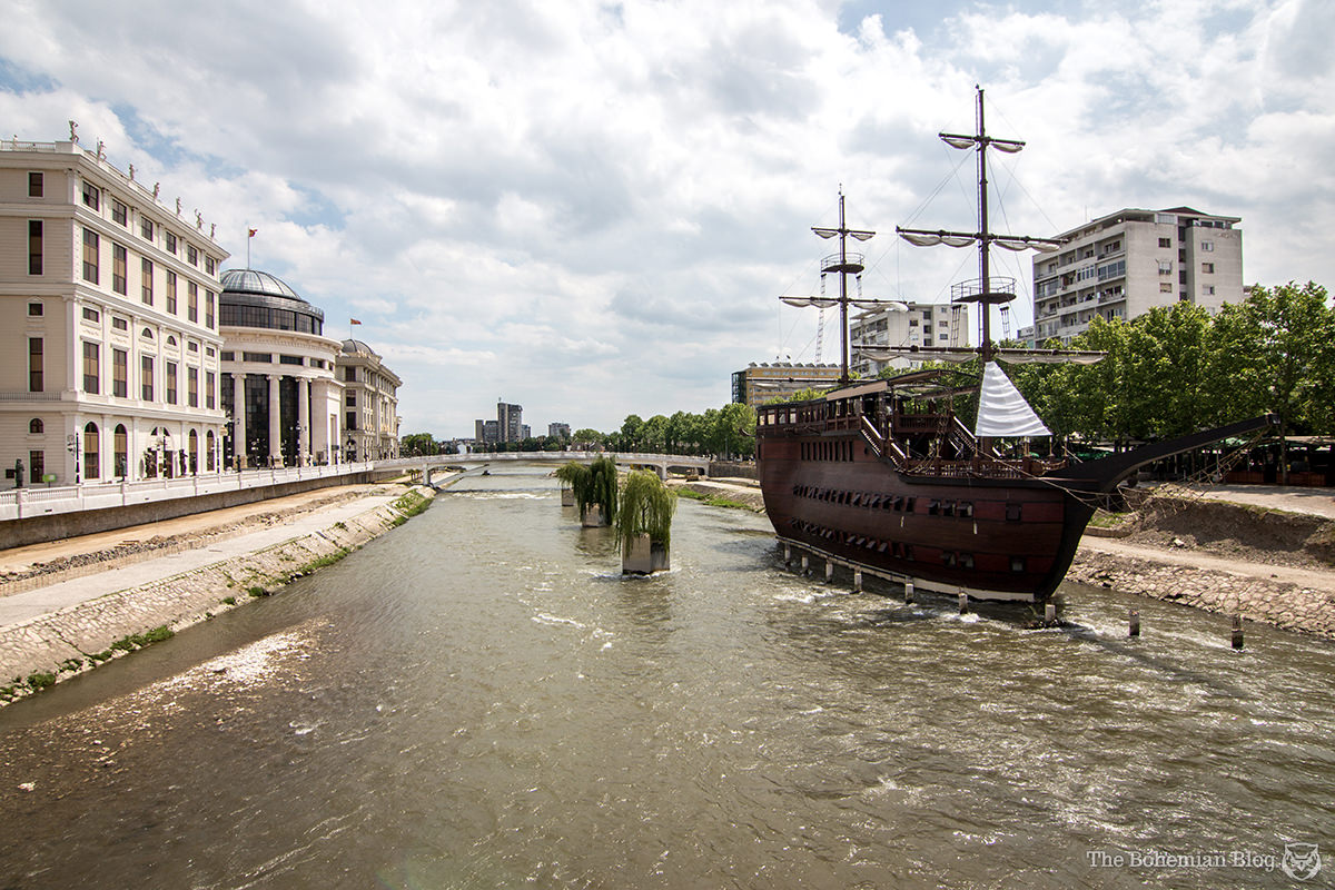 Pirates of the Vardar: A replica galleon built to serve as a restaurant.