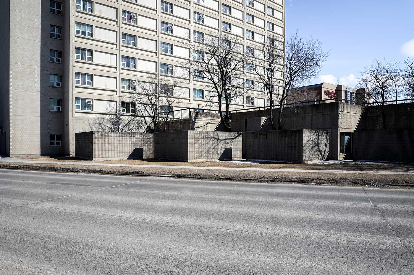 101 Marion Street, Winnipeg. Moody Moore Architects, 1972-73.
