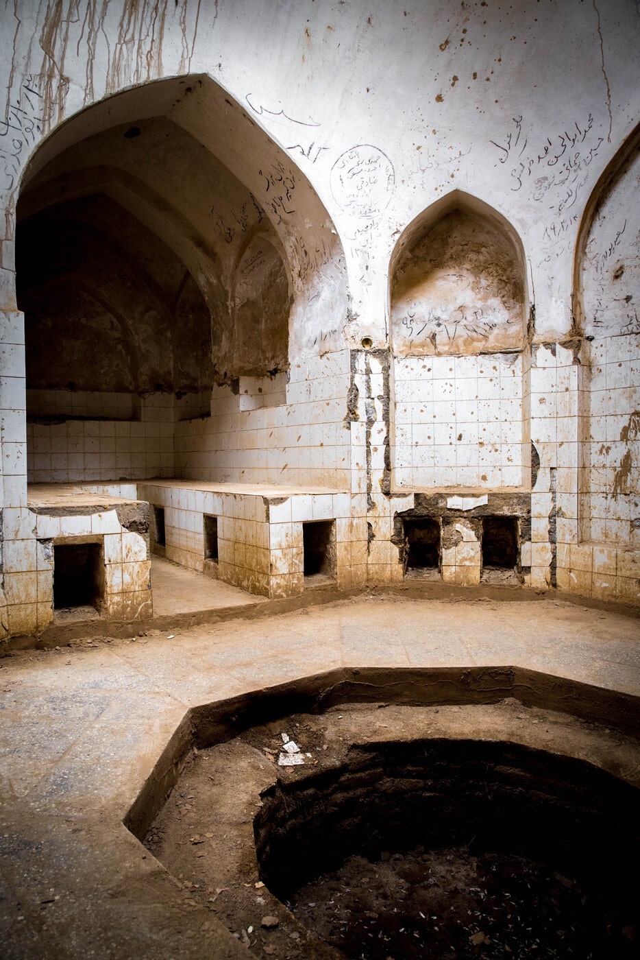 Kharanaq, Iran's 1000-Year-Old Mud-Brick Ghost Town