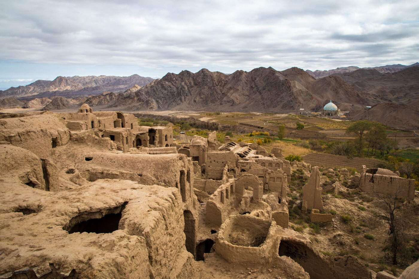Kharanaq, Iran's 1000-Year-Old Mud-Brick Ghost Town