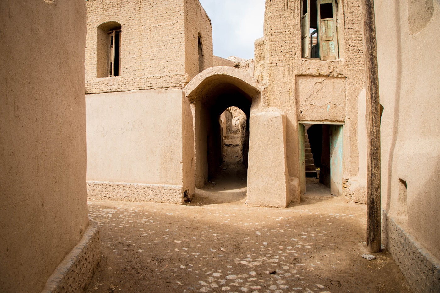 Kharanaq, Iran's 1000-Year-Old Mud-Brick Ghost Town