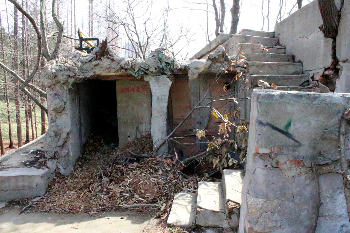 Zhongshan Bunkers, Military Tunnels Under Qingdao, China