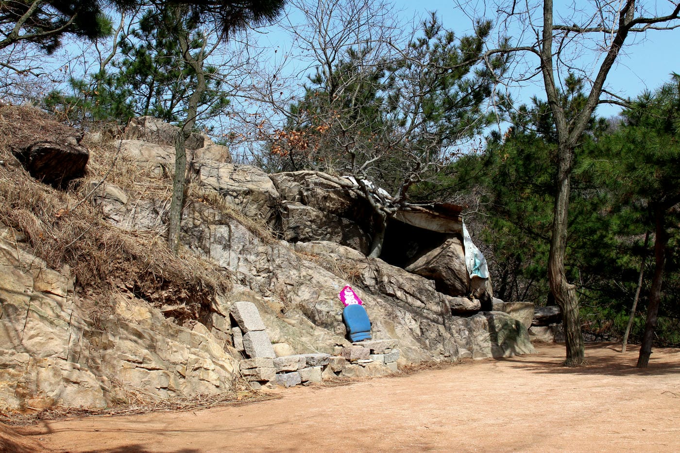 Zhongshan Bunkers, Military Tunnels Under Qingdao, China