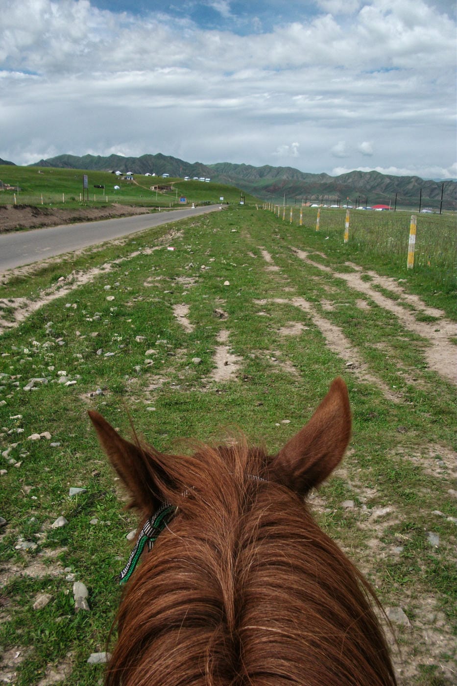 A Road Trip Through the Tibetan Plateau