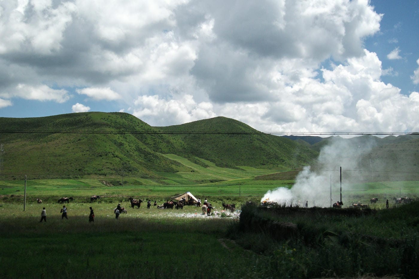 A Road Trip Through the Tibetan Plateau