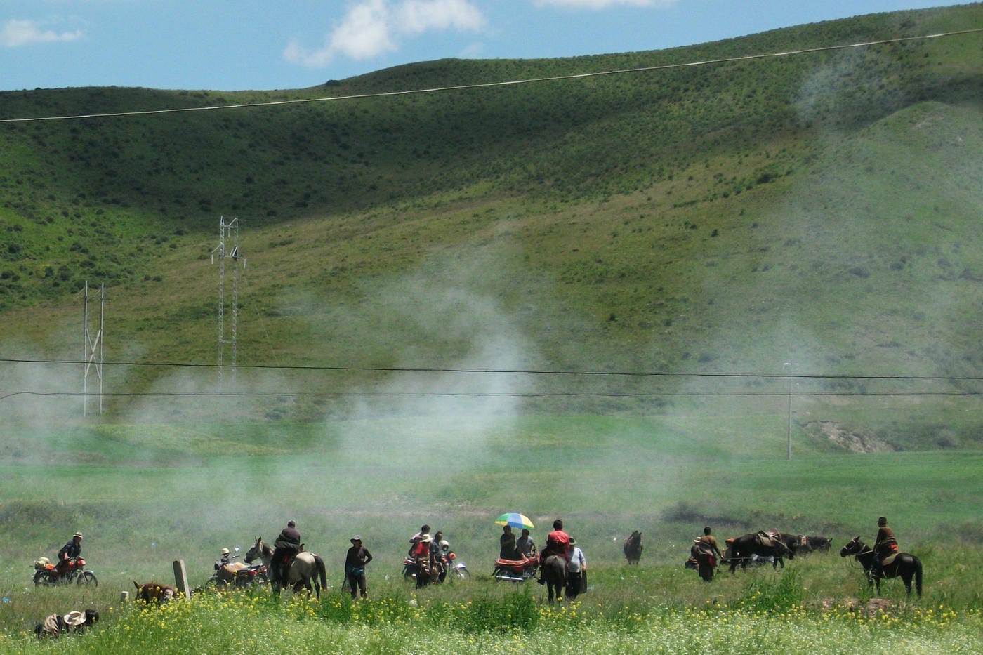 A Road Trip Through the Tibetan Plateau